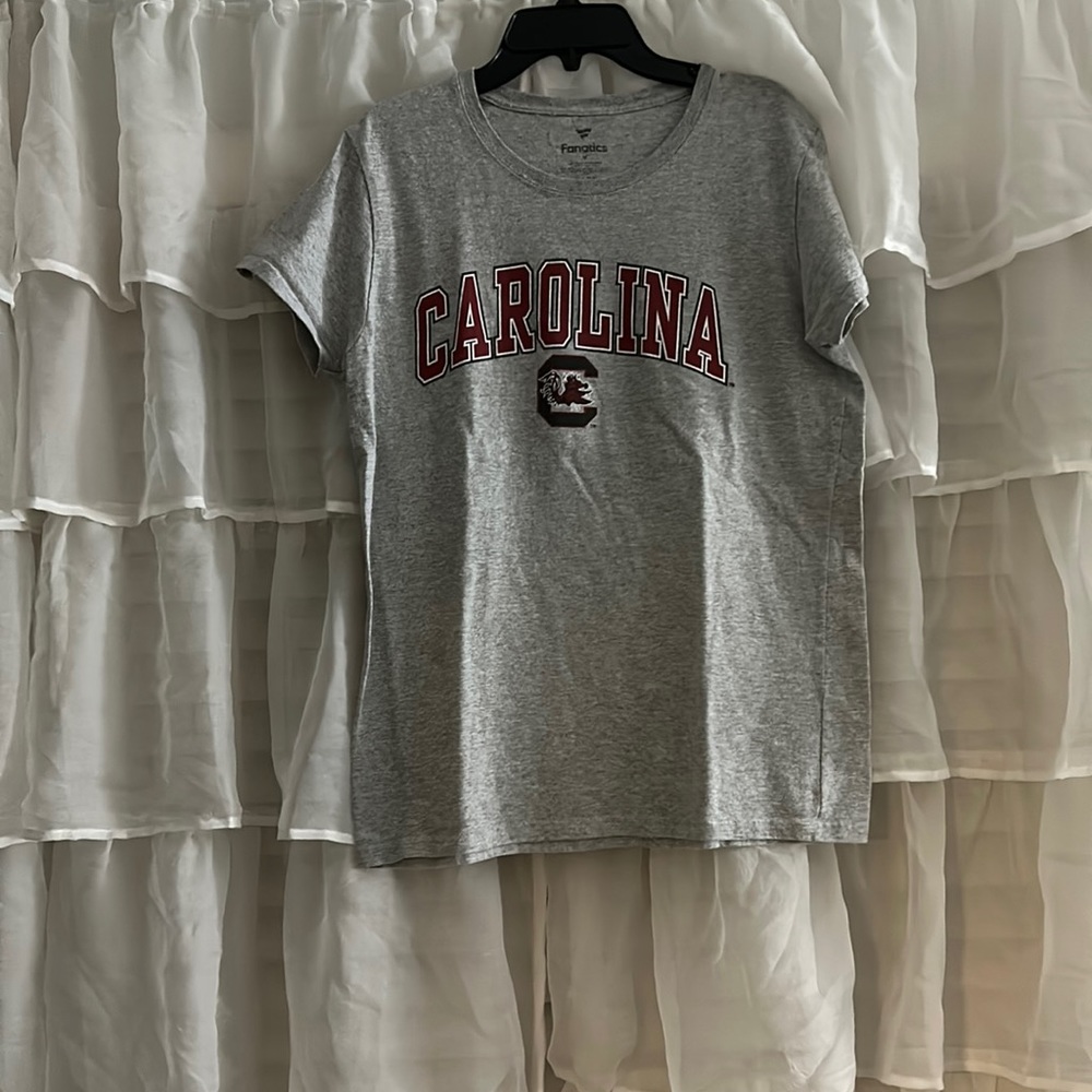 nwot south carolina t-shirt